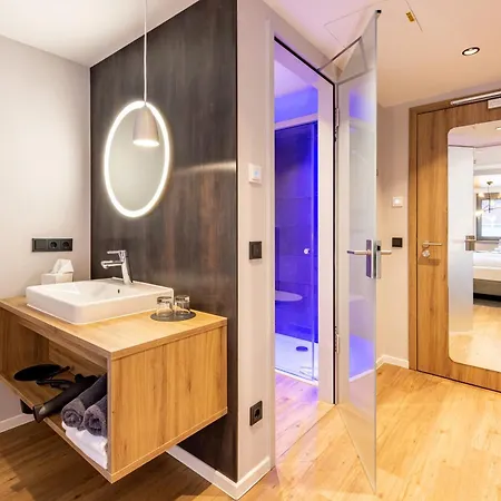 Bollwerk Lifestyle Hotel, Automatisiertes Mit Self Check In Hotel Immenstadt im Allgäu